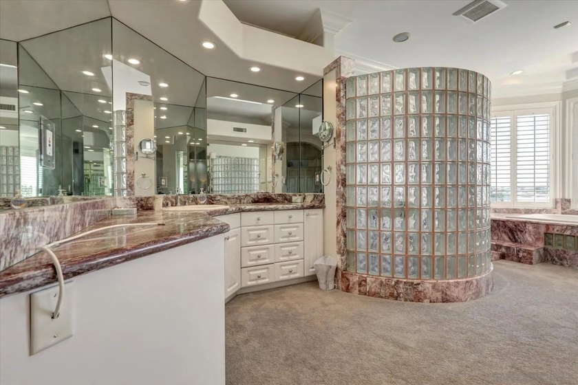 Single-Level View Estate with Rare 46' RV Garage in Del Cerro - photo 14