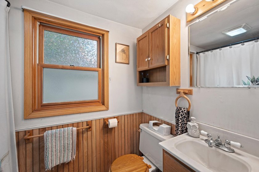 Looking for a nice house that you can make into your own? look - photo 15