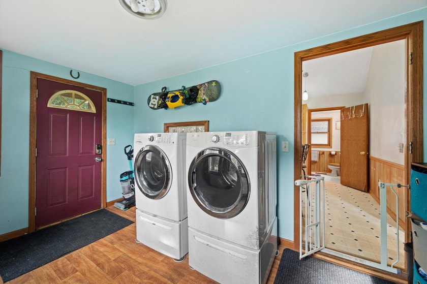 Looking for a nice house that you can make into your own? look - photo 16