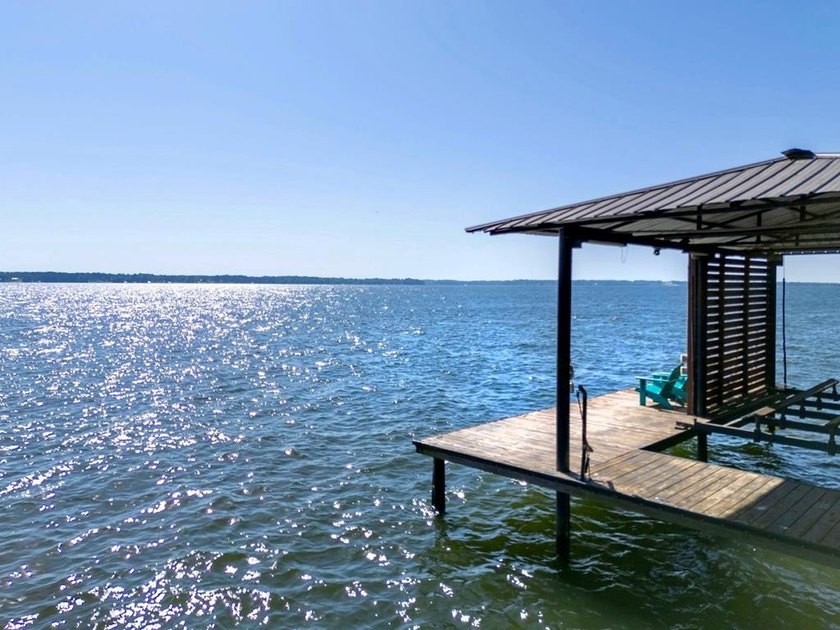 Luxury waterfront living awaits at this exceptional - photo 24