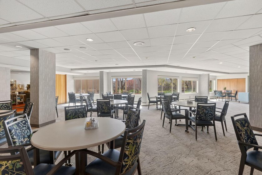 Welcome to Unit#508 at Kenwood Isles, a premier 55+ community! - photo 24