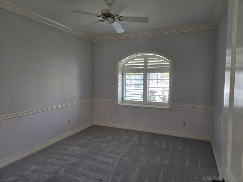 Single-Level View Estate with Rare 46' RV Garage in Del Cerro - photo 29
