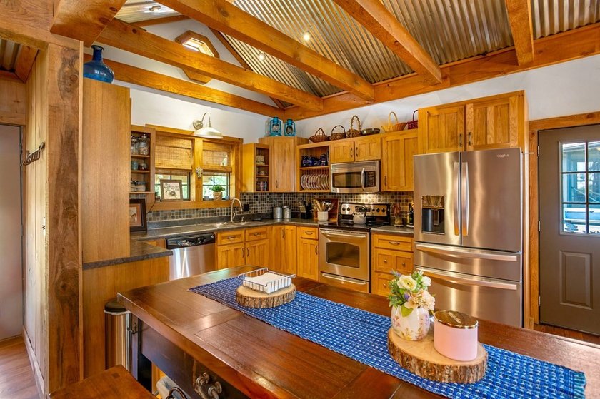 Luxury waterfront living awaits at this exceptional - photo 32