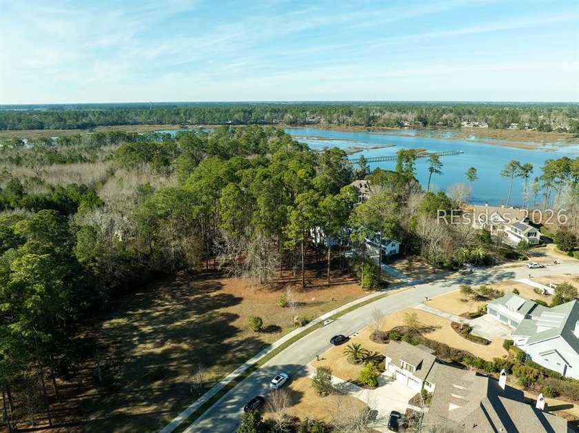 Build Your Dream Home! Discover one of the finest homesites - photo 2
