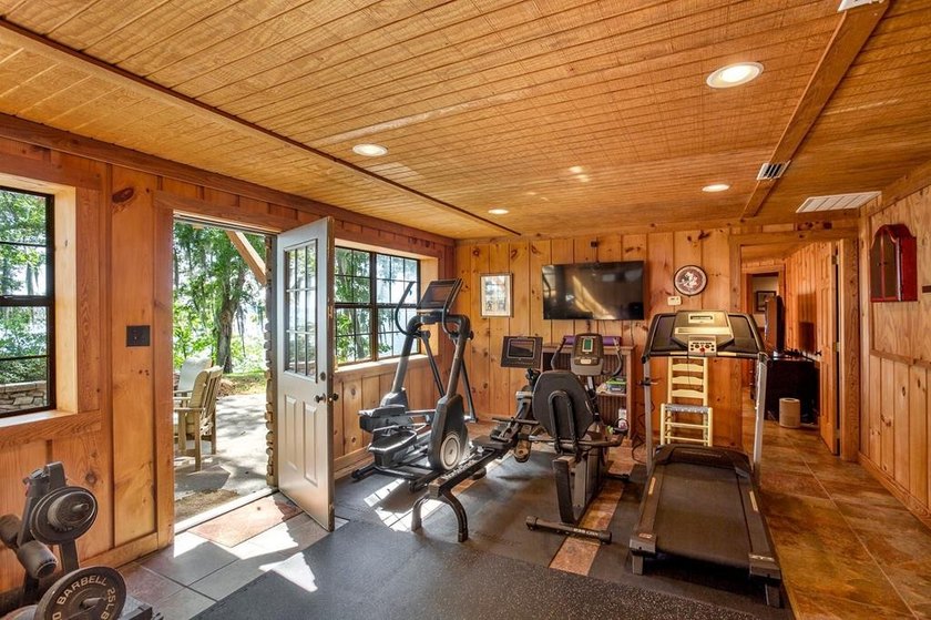 Luxury waterfront living awaits at this exceptional - photo 41