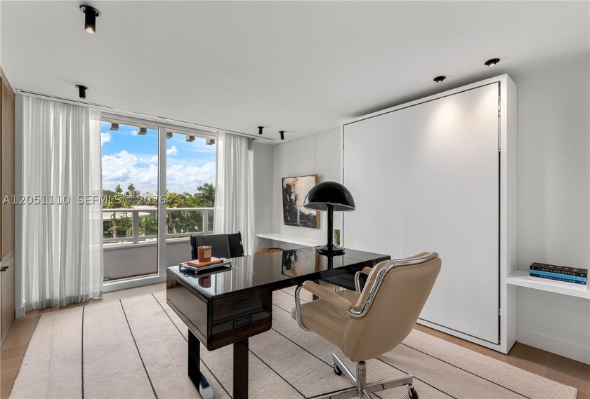 Discover refined waterfront living at The Ritz Carlton - photo 18