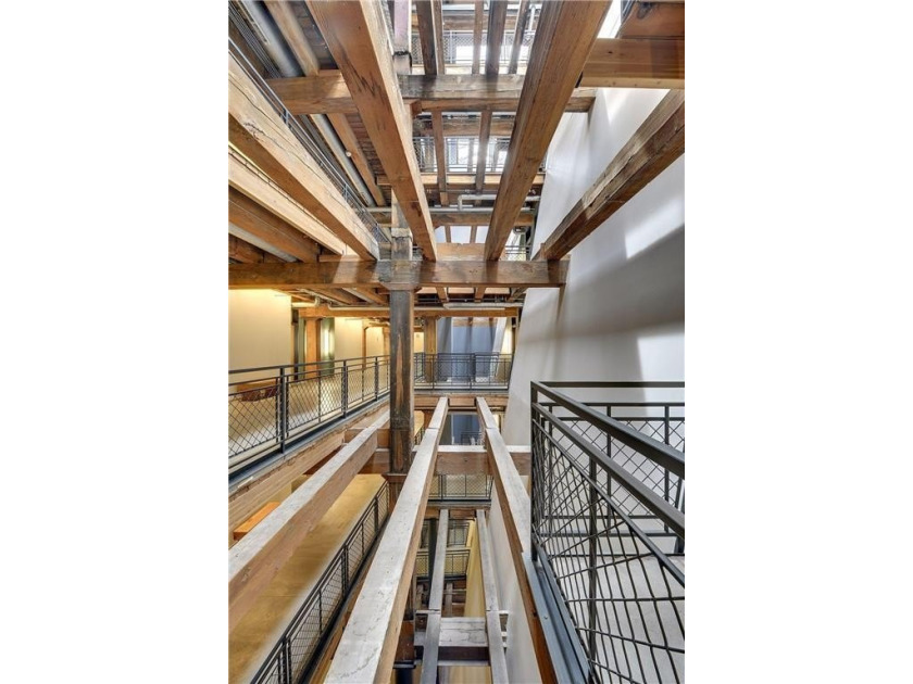 This beautifully maintained, open-concept condo/loft at River - photo 24