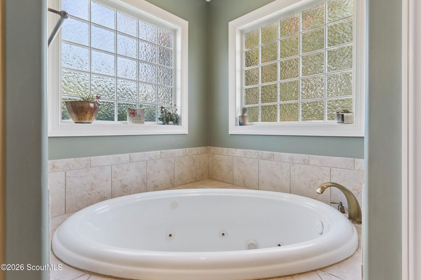 Located in Laurel Grove Plantation with just over 3,500 square - photo 29