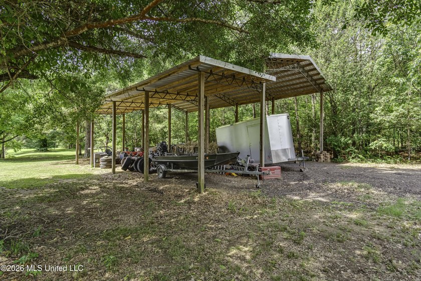 180 Johnson Ln in Canton, right off Yandell Road in Madison - photo 45