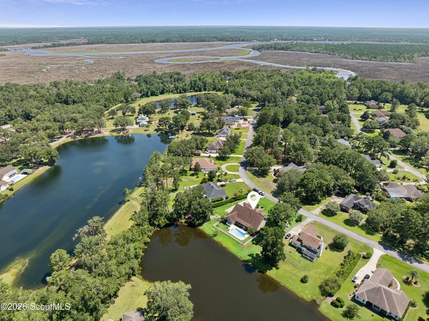 Located in Laurel Grove Plantation with just over 3,500 square - photo 46