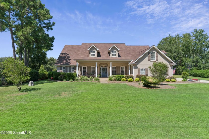 Located in Laurel Grove Plantation with just over 3,500 square - photo 49