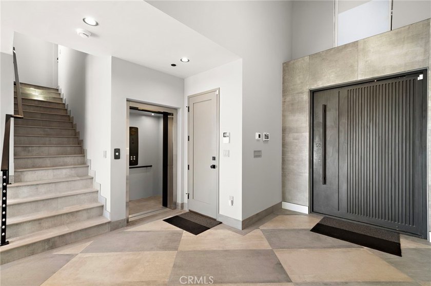 Mesmerizing ocean views and rare private access to Little Corona - photo 12