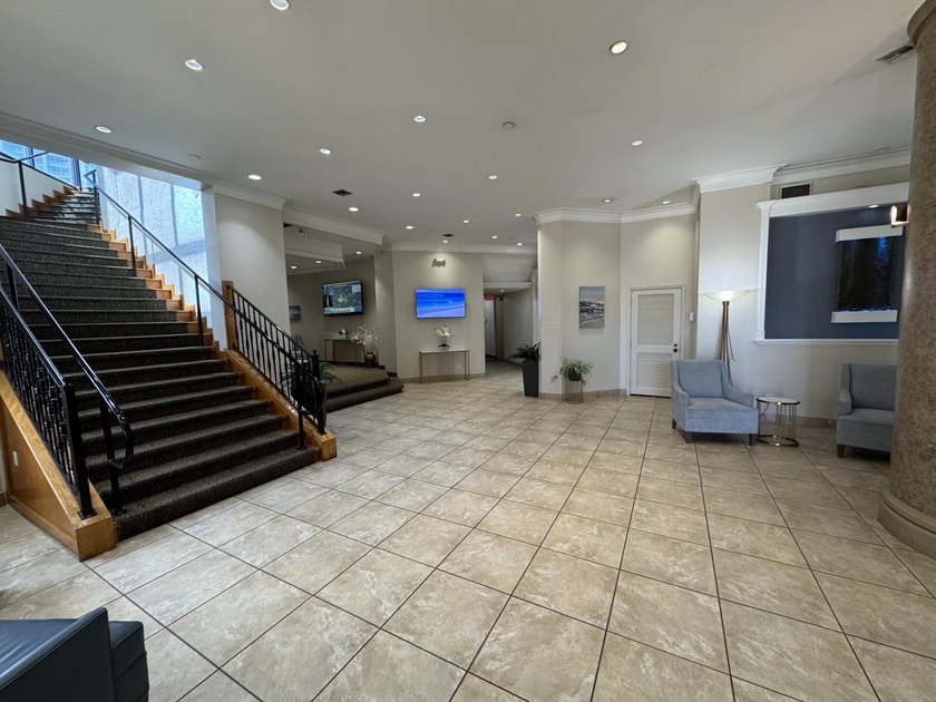 Surfside beachside resort living at its best. Rare 2BR/2BA floor - photo 22