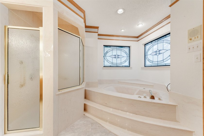 Rare 64 Acre Luxury Waterfront Ranch Estate has a Private - photo 23