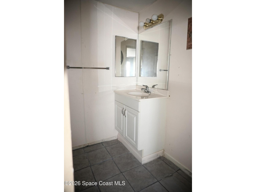 Own your own land, pay no lot fees, and choose whether you want - photo 23