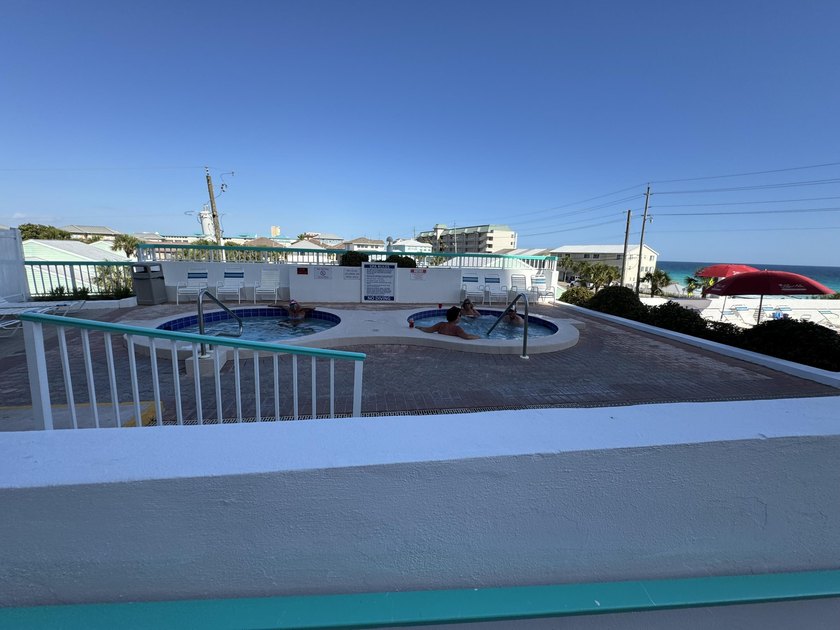 Surfside beachside resort living at its best. Rare 2BR/2BA floor - photo 29