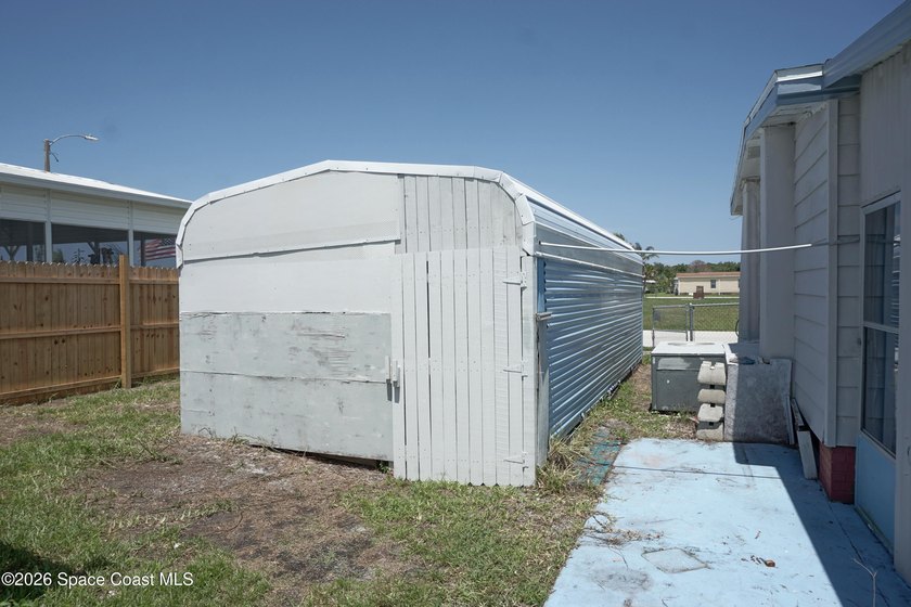 Own your own land, pay no lot fees, and choose whether you want - photo 35