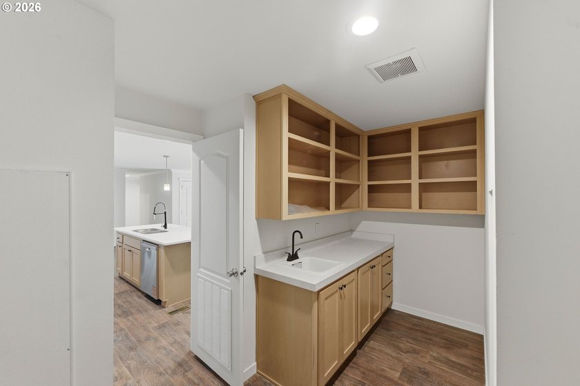 Brand new and never lived in, this 2025 manufactured home is - photo 33