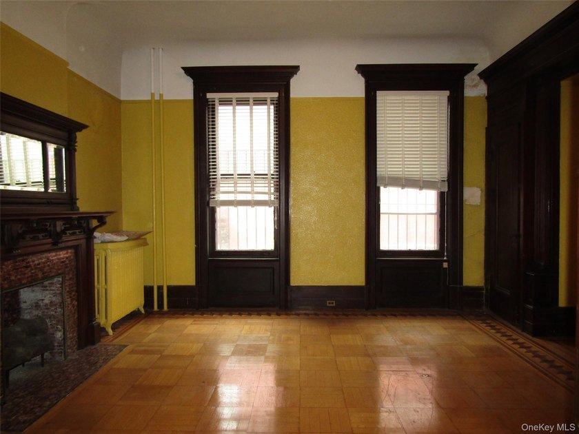 Charming 19th Century Historic Mansion landmarked in the - photo 5