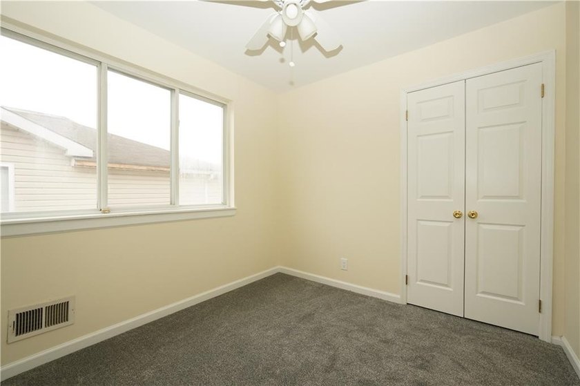 Presenting you to this well-maintained 2-stories single-family - photo 15