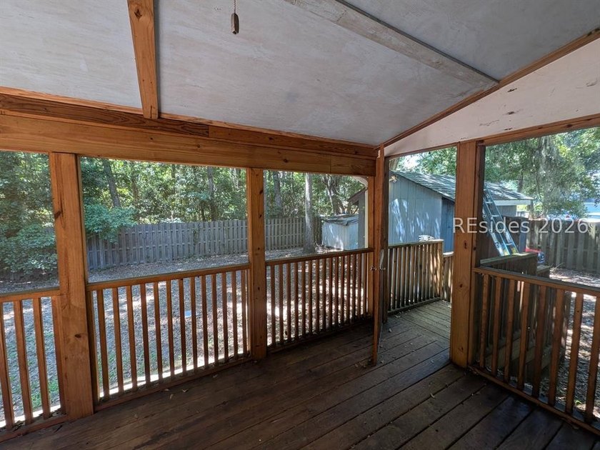 Single-level, elevated 3-bedroom, 2-bath home in the Baywood - photo 7