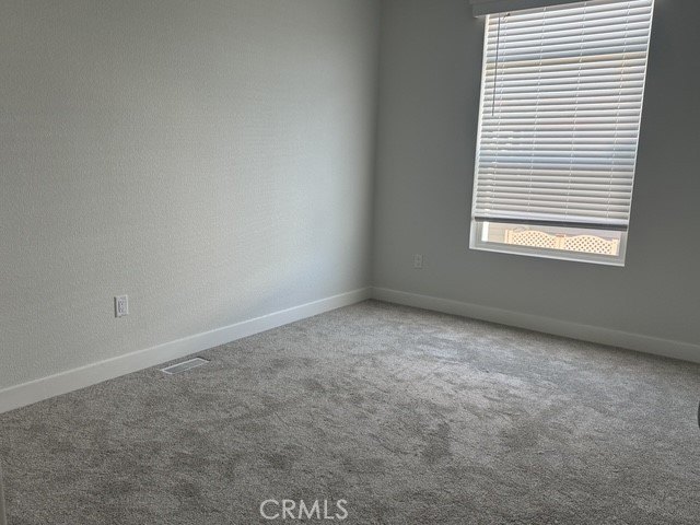 28' x 62' Approx. 1,638 sq. ft. 2025 model Quartz countertops - photo 14