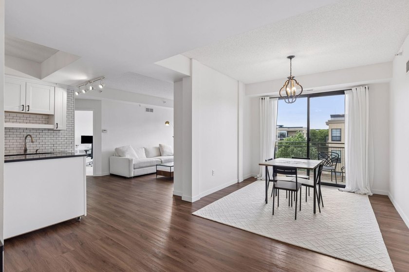 Get ready to see the condo that has it ALL! Feels like new - photo 4