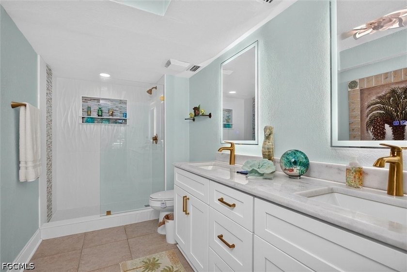 Welcome to 16424 Timberlakes Dr., #102, an exceptional 1st floor - photo 22