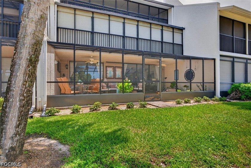 Welcome to 16424 Timberlakes Dr., #102, an exceptional 1st floor - photo 42