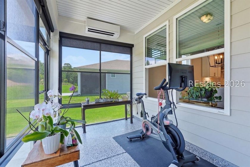 Skip the new build process with this one-level better than new - photo 10