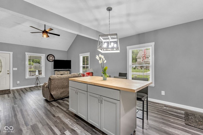 When Driving, it may show 259 County Rd. Welcome to a home - photo 12