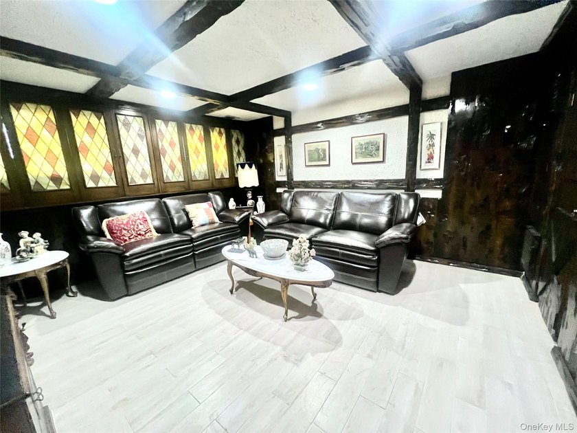 Stately stucco Hi-Ranch offering approximately 3,000 sq. ft. of - photo 17