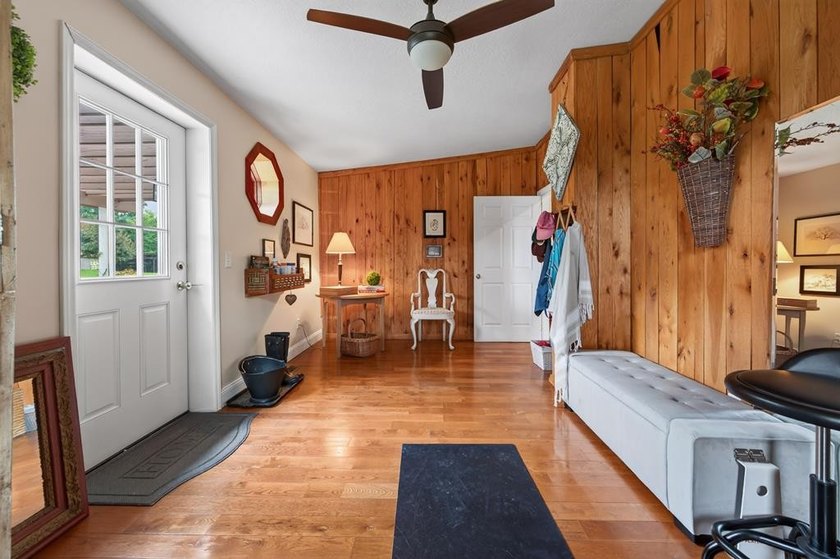 PRIVATE, GATED BLUE RIDGE MOUNTAIN ESTATE on 15.5 unrestricted - photo 25