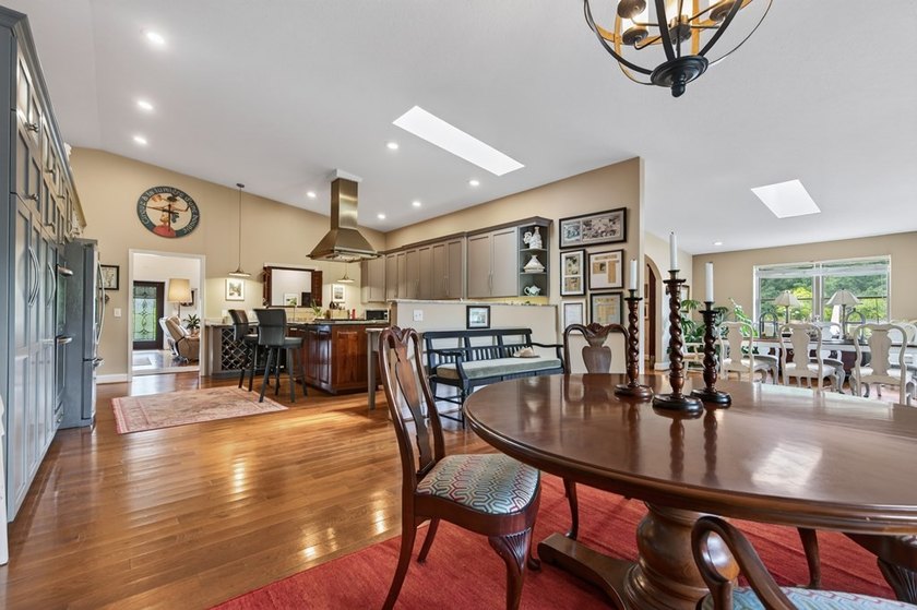 PRIVATE, GATED BLUE RIDGE MOUNTAIN ESTATE on 15.5 unrestricted - photo 29