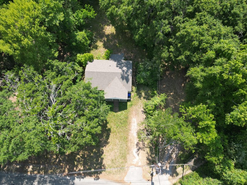 Opportunity knocks at 1740 Dogwood Rd in Charleston--a rare - photo 10