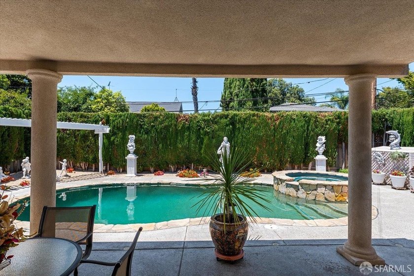 This spacious 4-bedroom, 3-bathroom Spanish Colonial Revival - photo 15