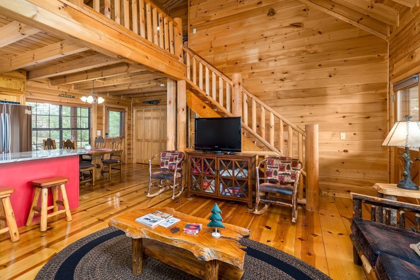 Check out his beautiful traditional mountain home with - photo 22