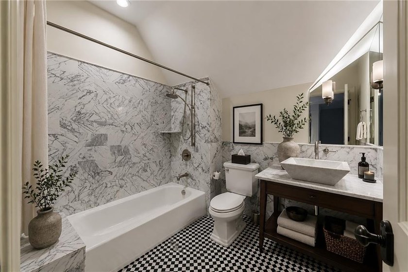 A truly unique, soulful home constructed with authentic, natural - photo 24