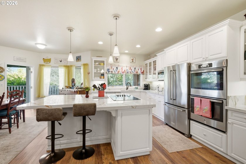 OPEN SUNDAY JULY 26th FROM 12pm - 2pm.Country living meets - photo 10