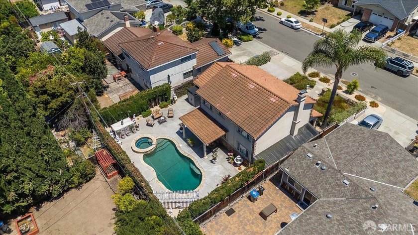 This spacious 4-bedroom, 3-bathroom Spanish Colonial Revival - photo 36