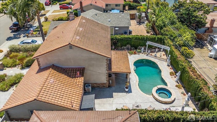 This spacious 4-bedroom, 3-bathroom Spanish Colonial Revival - photo 38