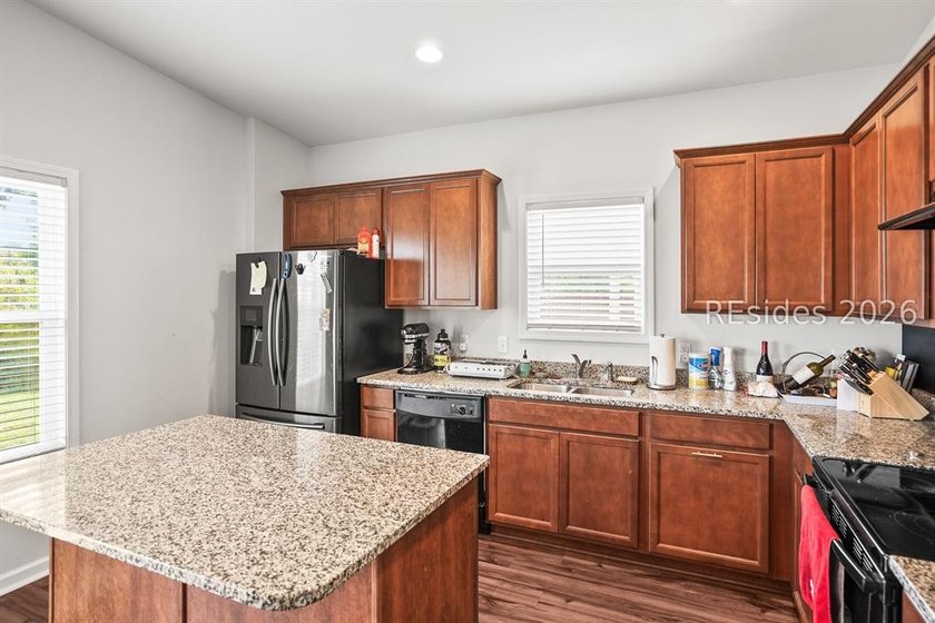 Welcome to 9 Chinquapin Street, nestled in the desirable Shell - photo 8