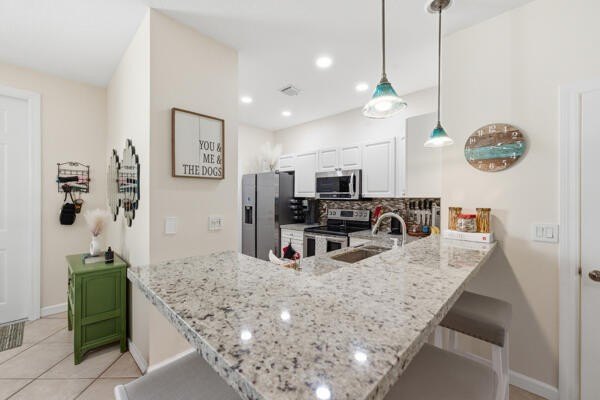Welcome to Old Florida Bungalow Townhomes. A tastefully - photo 14