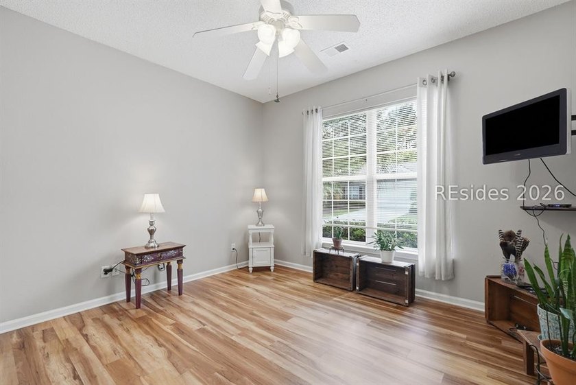Location! Location! Beautifully updated extended, end unit Wren - photo 10