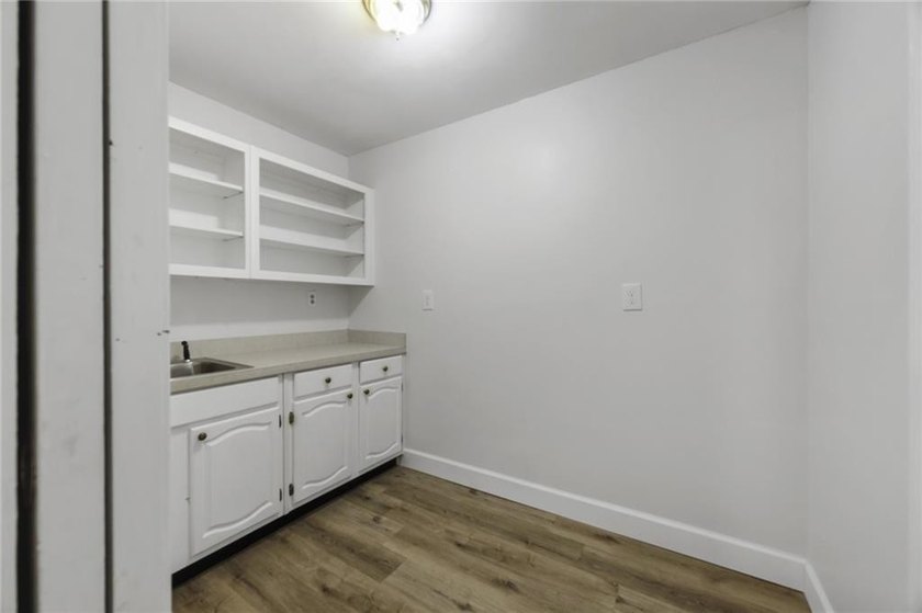 Located just minutes from I-20 and only 30 minutes to Atlanta - photo 23