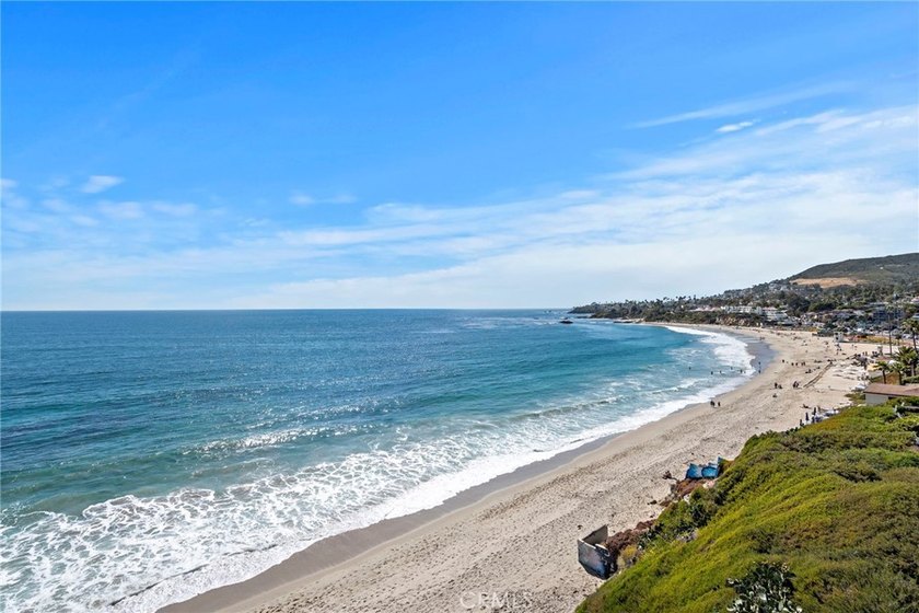 Experience the epitome of coastal living in this spectacular - photo 23