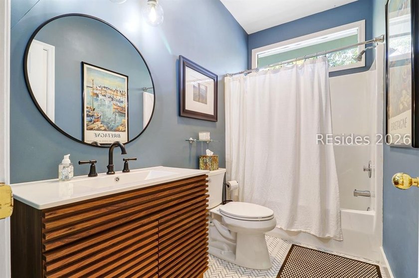 Nestled on a quiet cul-de-sac within the gated community of Old - photo 24