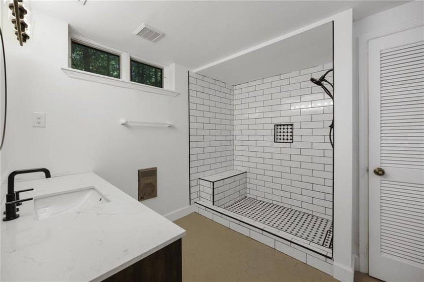 Located just minutes from I-20 and only 30 minutes to Atlanta - photo 27