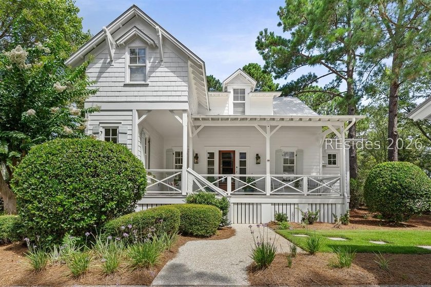 If you have dreamt of escaping to the Lowcountry and living on a - photo 2