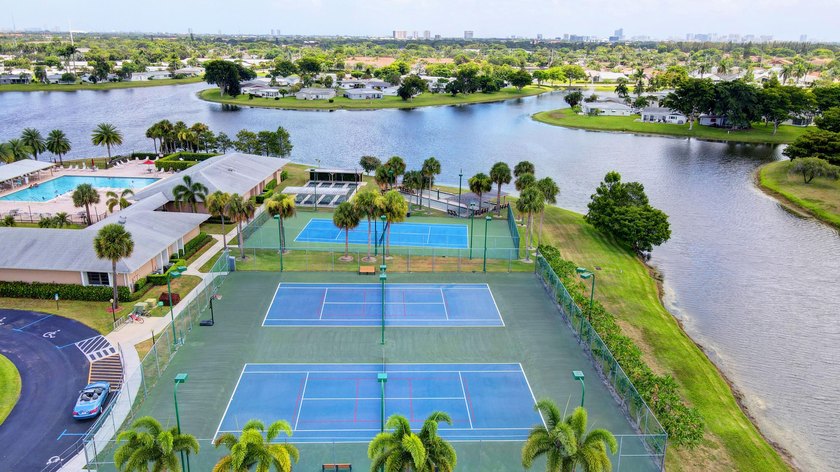 Discover this charming lakefront home with a spacious open floor - photo 37